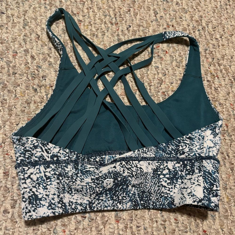 Lululemon Free To Be Moved Bra Wildwood White Multi / Green Jasper- Size 4